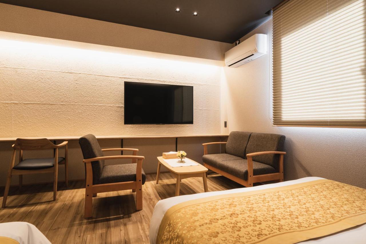 Aparthotel Grand Base Beppu Ekihigashi Esterno foto